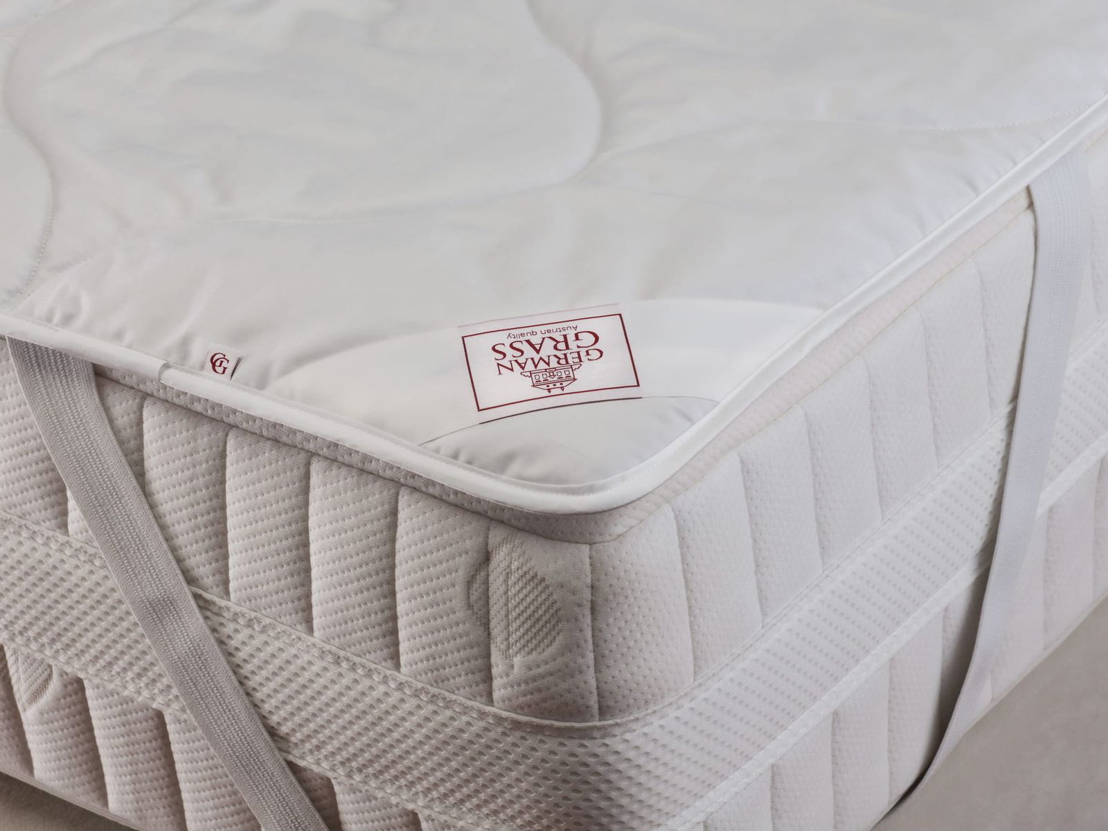 Наматрасник MATTRESS CAMEL WOOL GRASS всесезонный 200x200