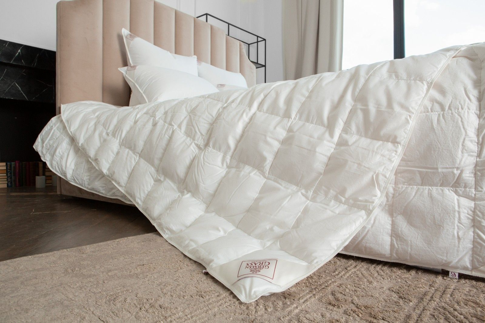 Одеяло GRAND DOWN GRASS всесезонное Light 240x220