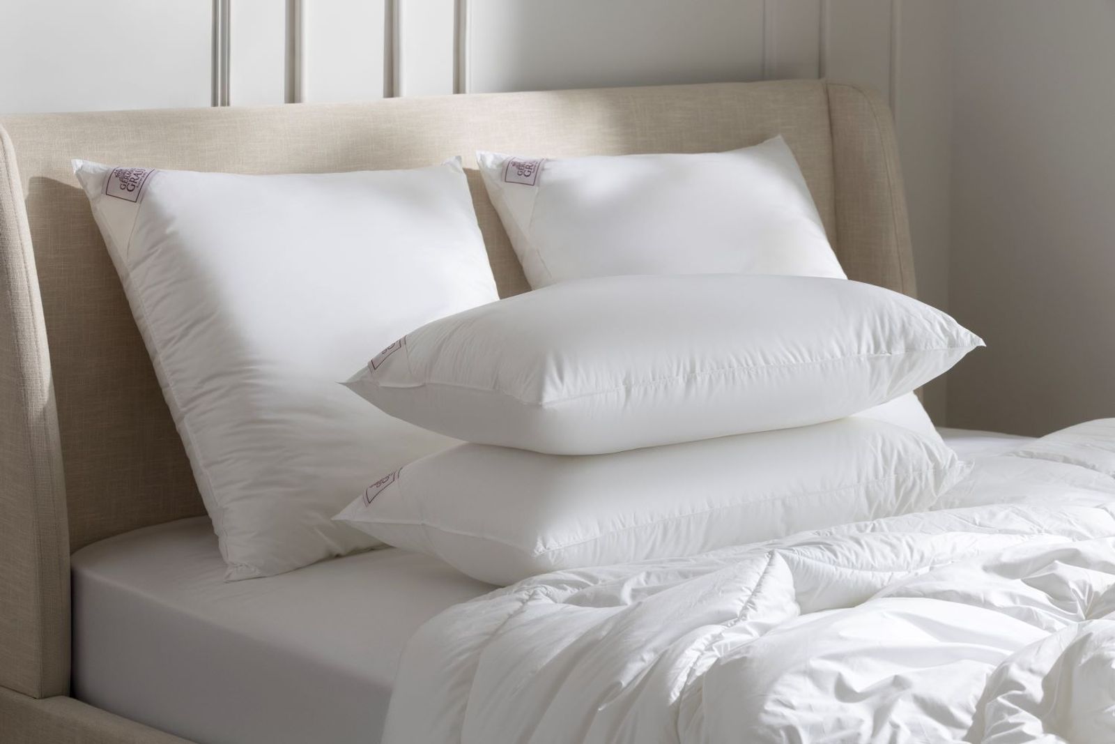 Подушка NON-ALLERGENIC LUX GRASS средняя 68х68