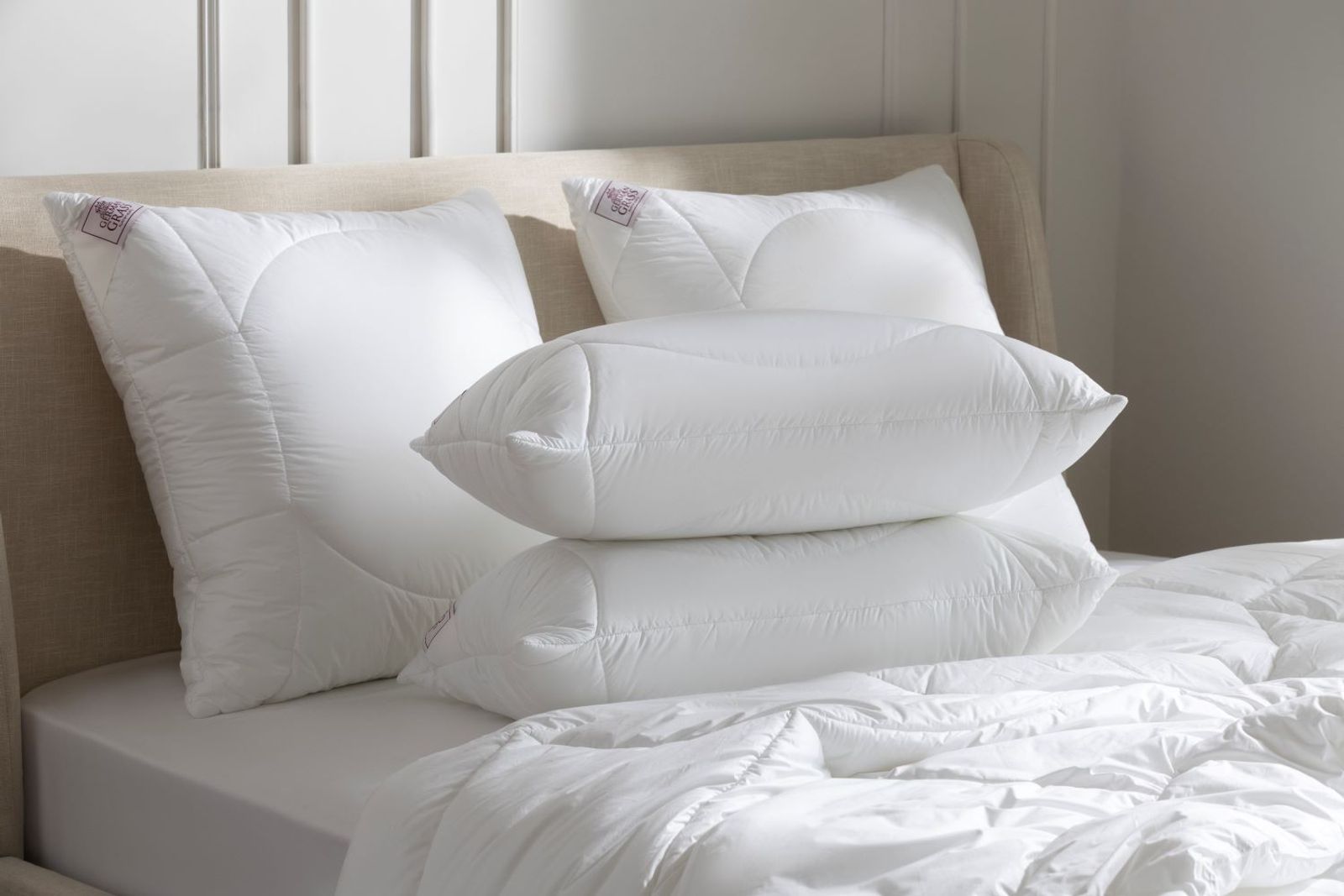 Подушка NON-ALLERGENIC LUX GRASS регулируемая 68х68