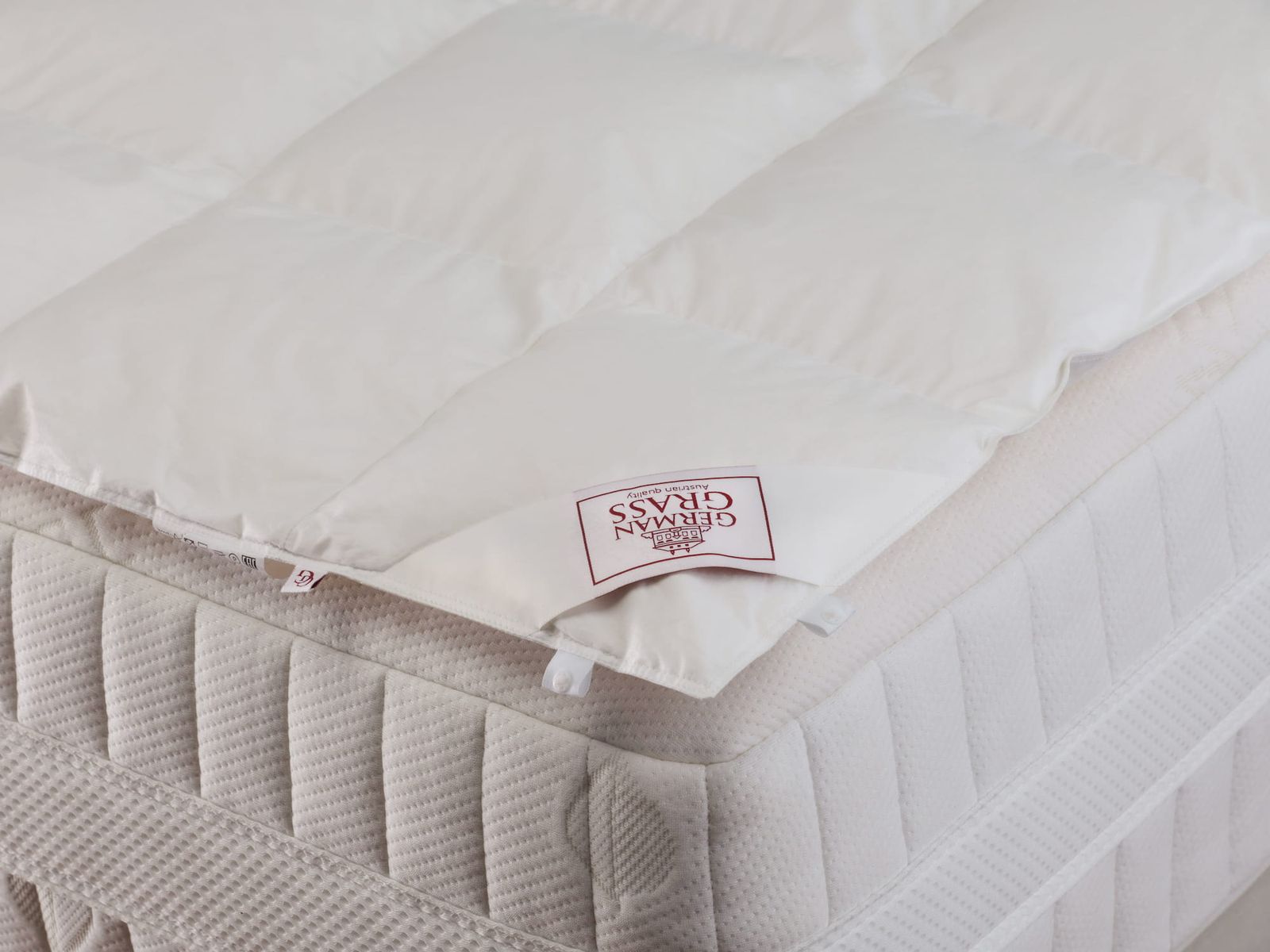 Наматрасник пуховый DOUBLE COMFORT GRASS кассетный 160x200