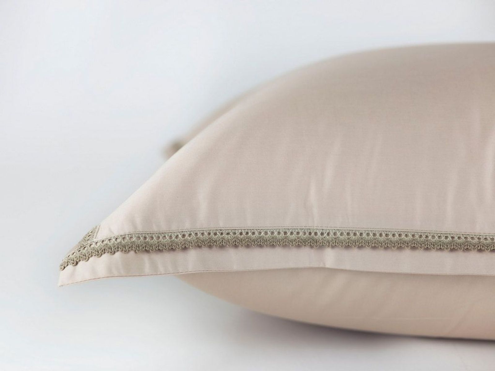 Наволочки CARINTHIA NOBLE LACE GRASS 70х70 (2шт)