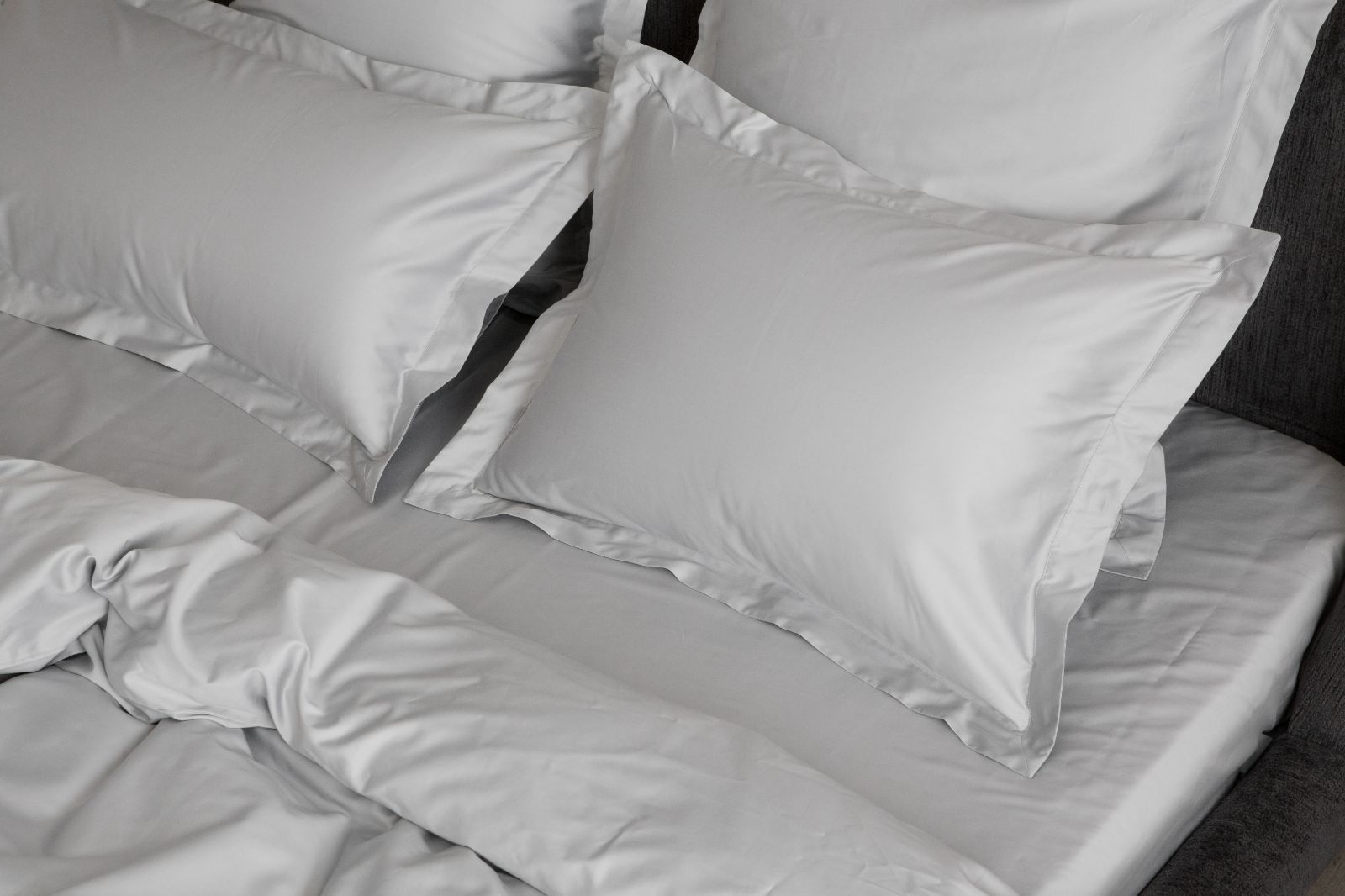 Простыня на резинке Ash grey Allure Grass 160х200x40