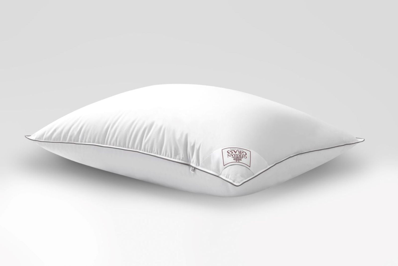Подушка GRAY FAMILIE DOWN средняя 50x68