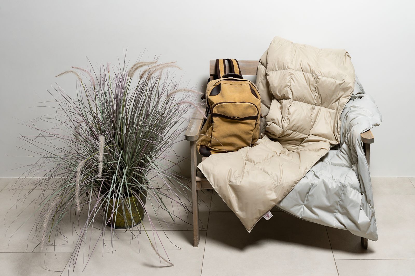 Дорожный плед - одеяло пуховый Travel Plaid Grass grey-beige 140x200 вид 2