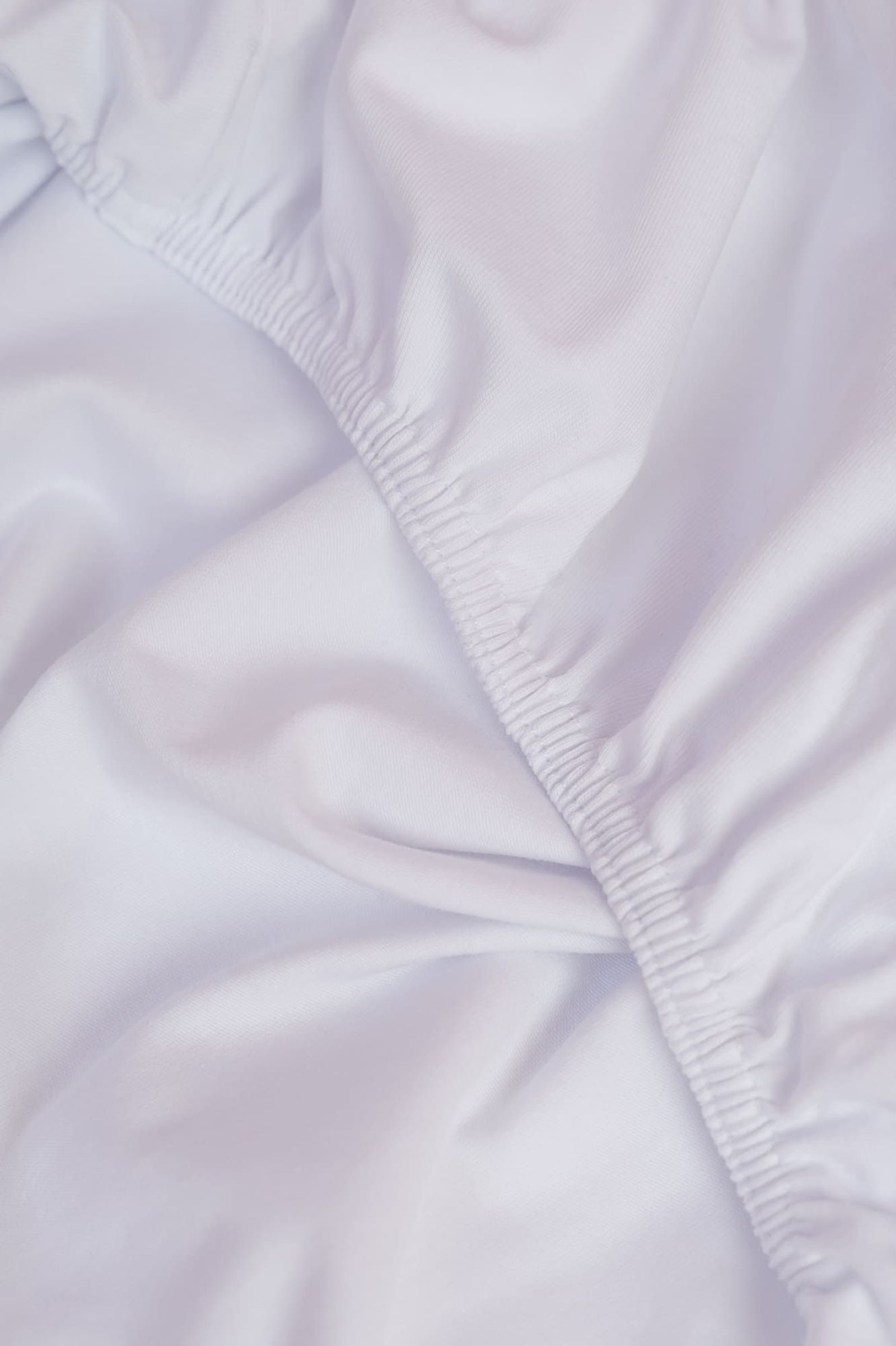 Простыня на резинке NOBLE TRADITIONS JERSEY WHITE GRASS 200х200х40