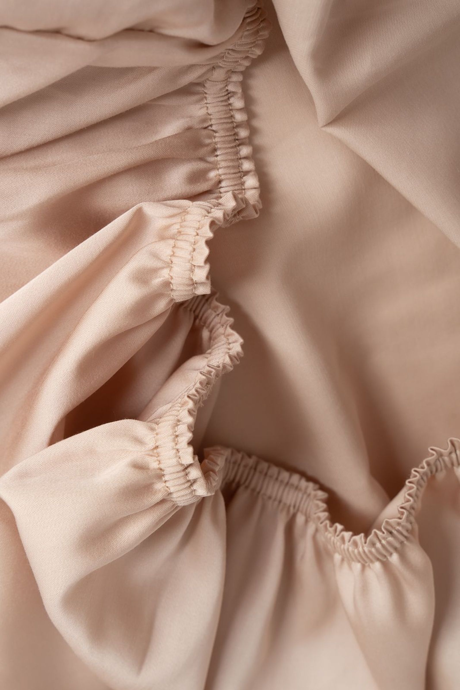 Простыня на резинке NOBLE TRADITIONS GLACE BEIGE GRASS 180x200x40