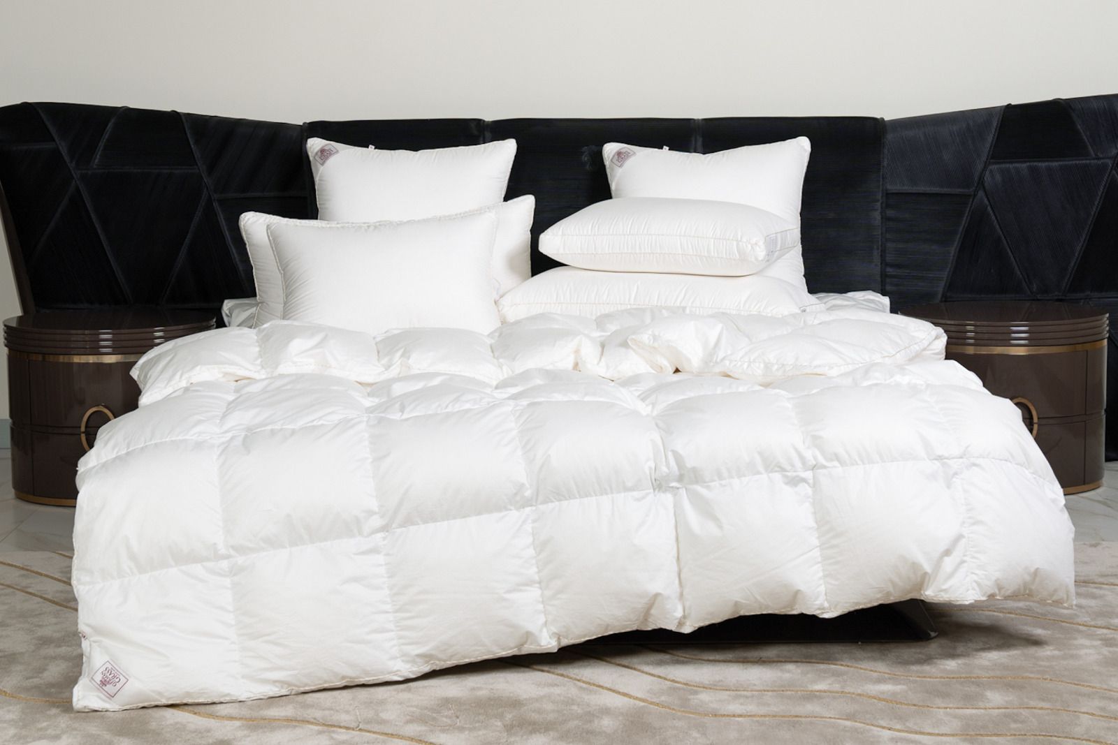 Подушка KING DOWN GRASS трехкамерная 3D средняя с бортиком 50x68 вид 3