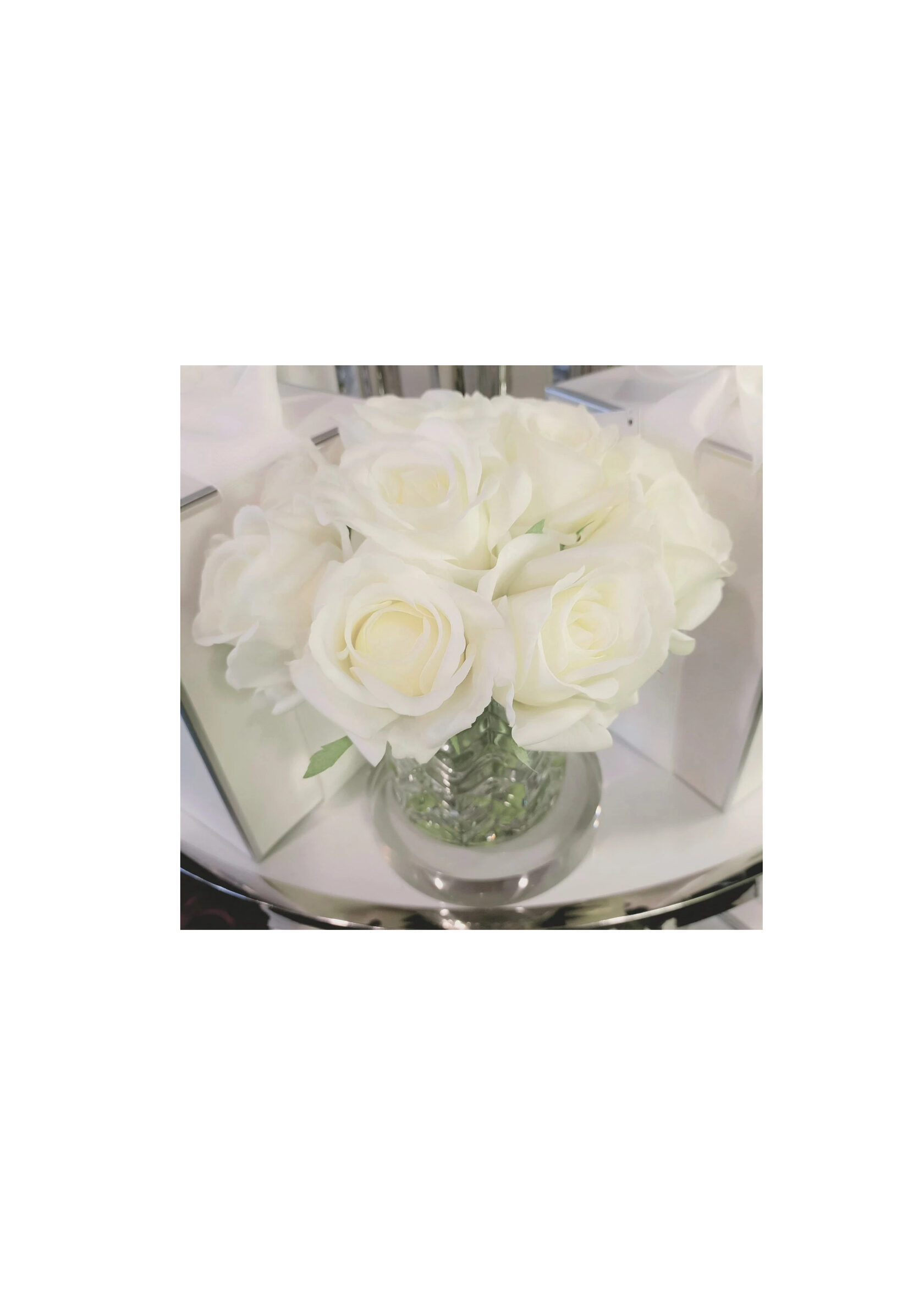 HERRINGBONE CLEAR ivory white Букет розы , белый, ваза стекло рельеф "ёлочка"