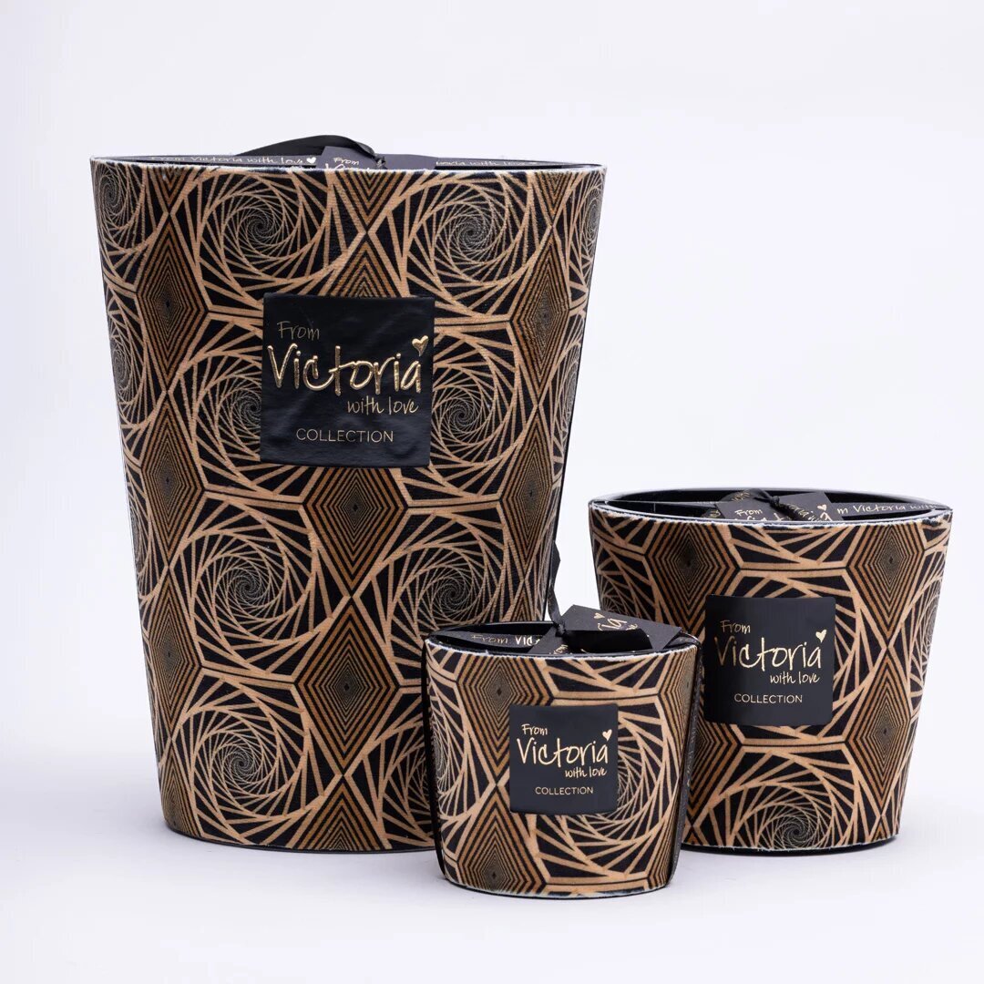 Свеча ароматическая Victoria with Love Velvet square 400гр вид 2