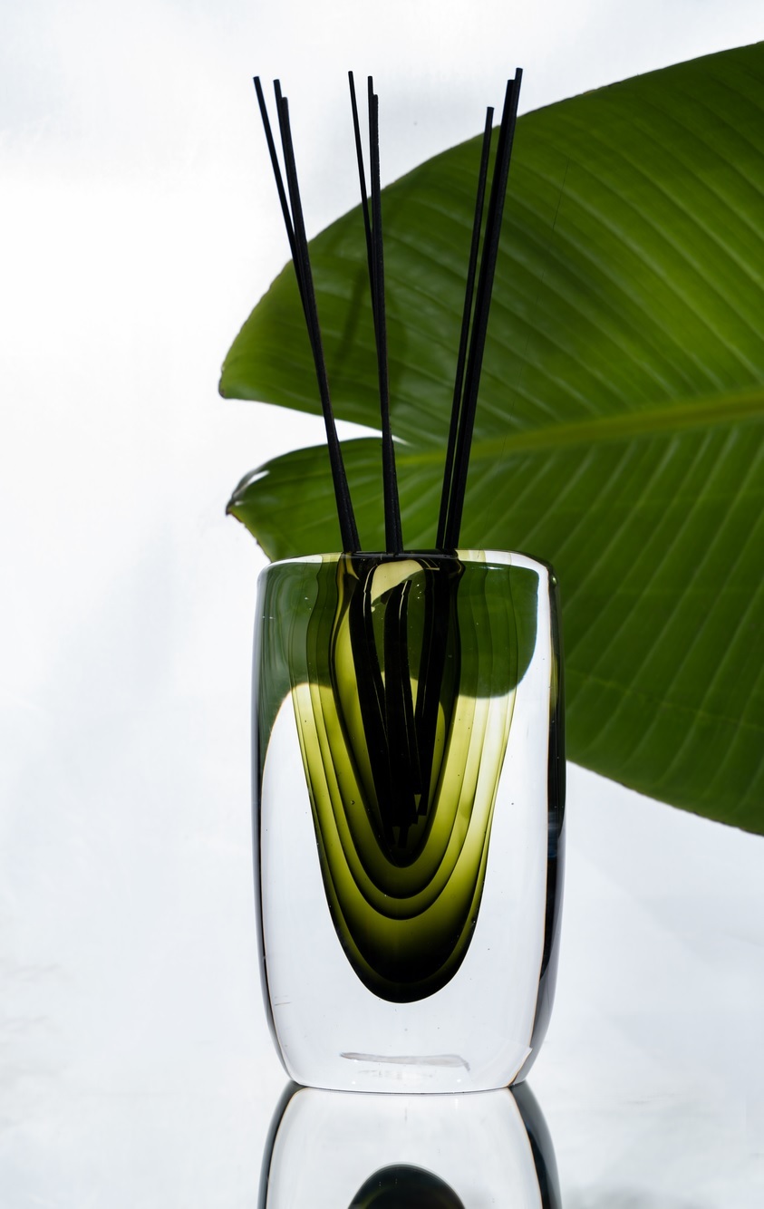 Диффузор LUNARE ABYSSIAN, зеленый, 15x15 h20 см, 250мл, стекло, ручная работа, аромат Frostfire