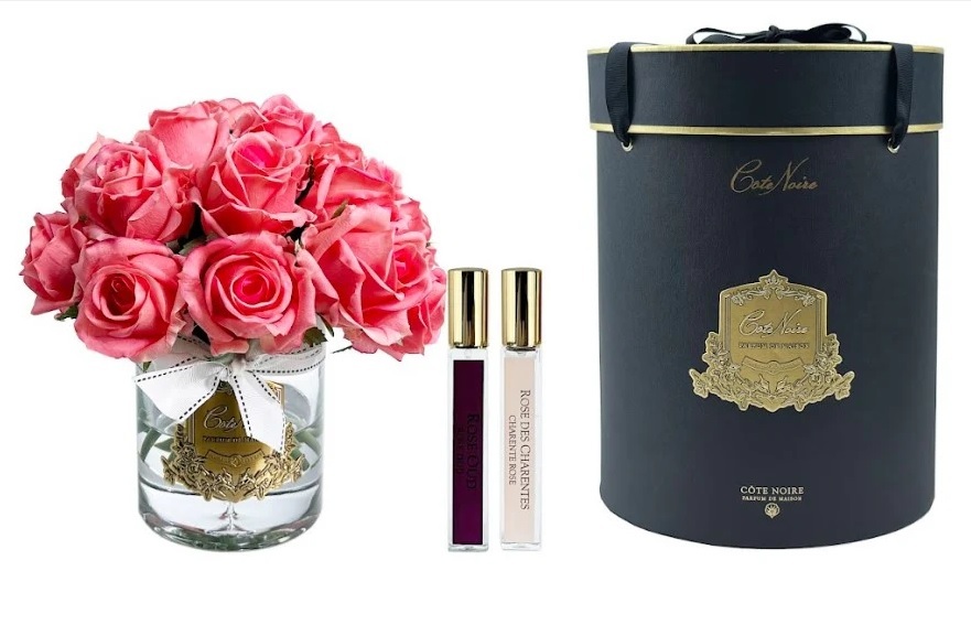 GRAND ROSE BUDS BOUQUETБольшой букет из бутонов роз, 2 спрея по 10 мл, коралловый, золотой декор