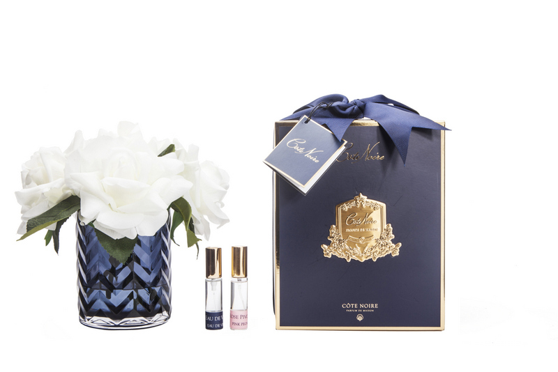 HERRINGBONE BLUE white Букет роз, белый, ваза стекло рельеф "ёлочка", 2 спрея