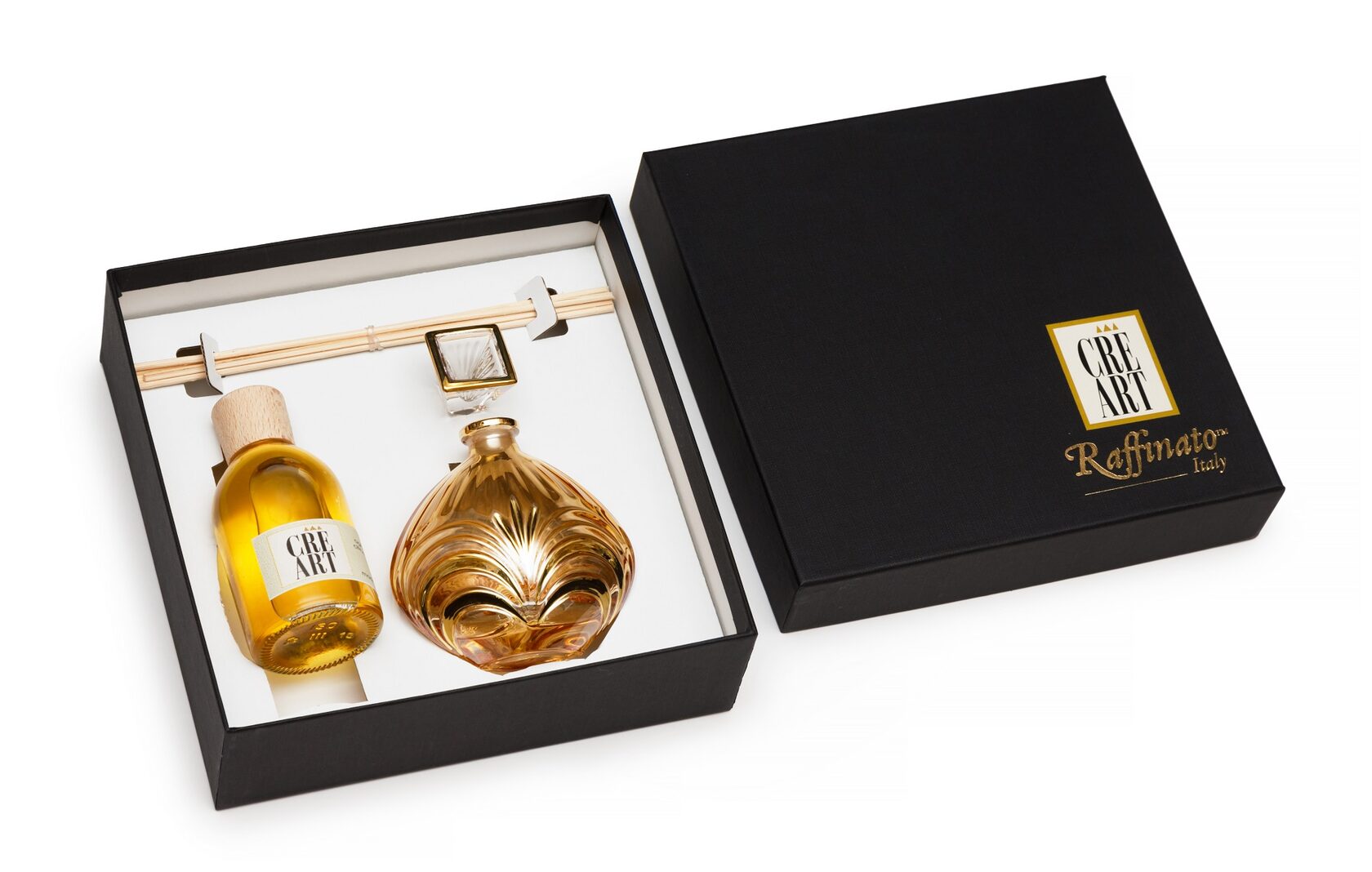 AMBERДиффузор ароматический, цвет янтарный с золотом, аромат ванили, 100 мл