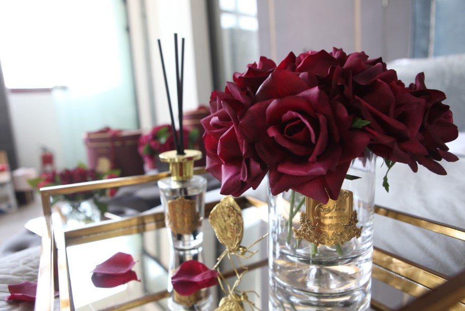 GRAND BOUQUET Carmine Red Большой букет роз, 2 спрея, красный, ВхШхД 32х26х26 см